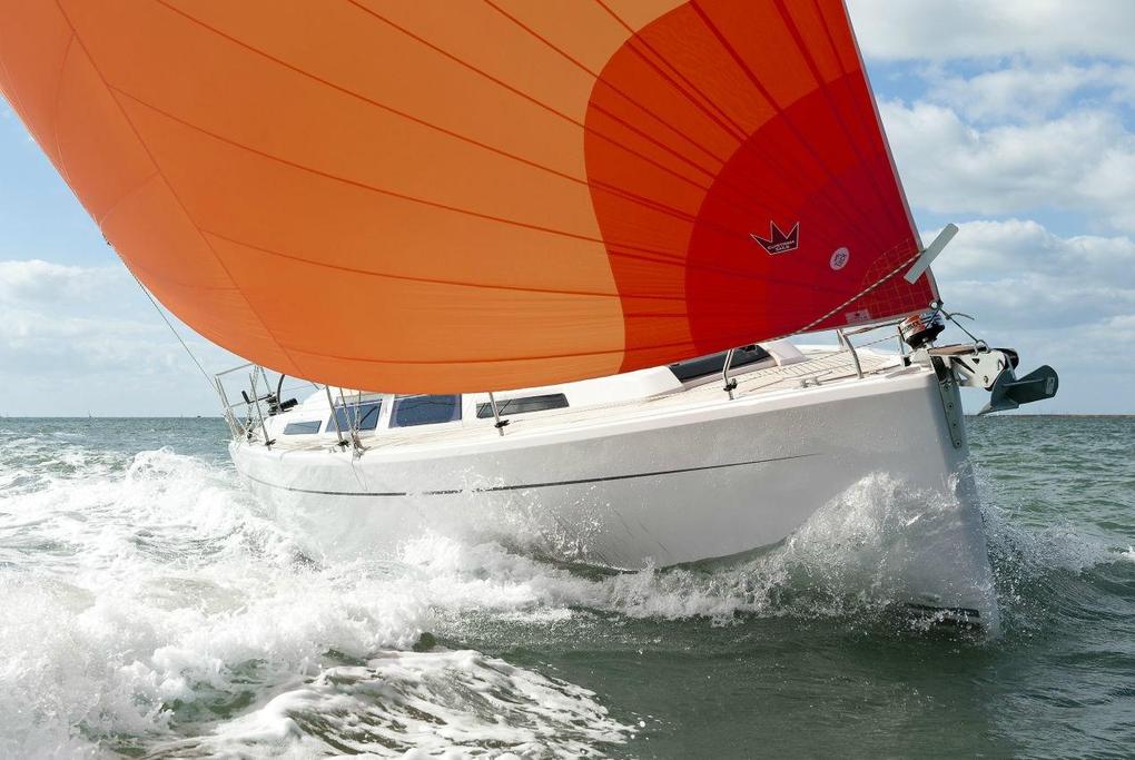 Boat for rent Hanse 34.0 feet in Athens, Greece
