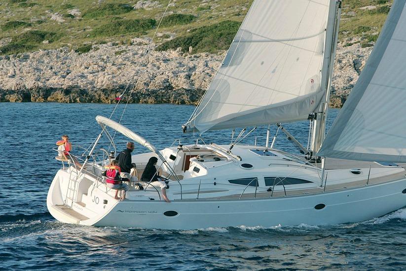 Boat rental in Athens, 