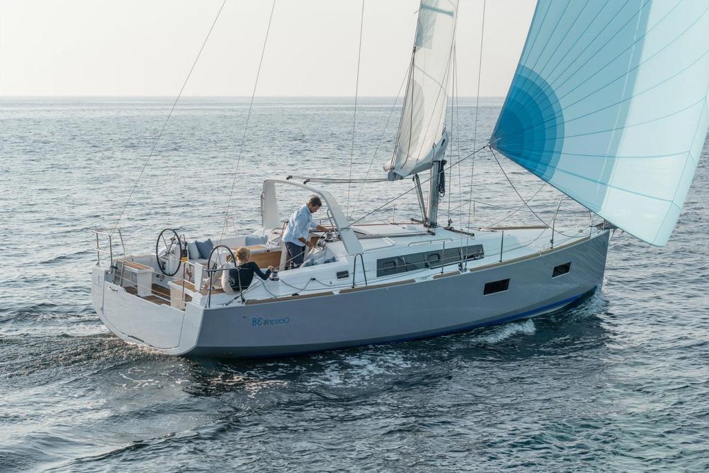 Discover Athens surroundings on this  Oceanis 38 Beneteau boat