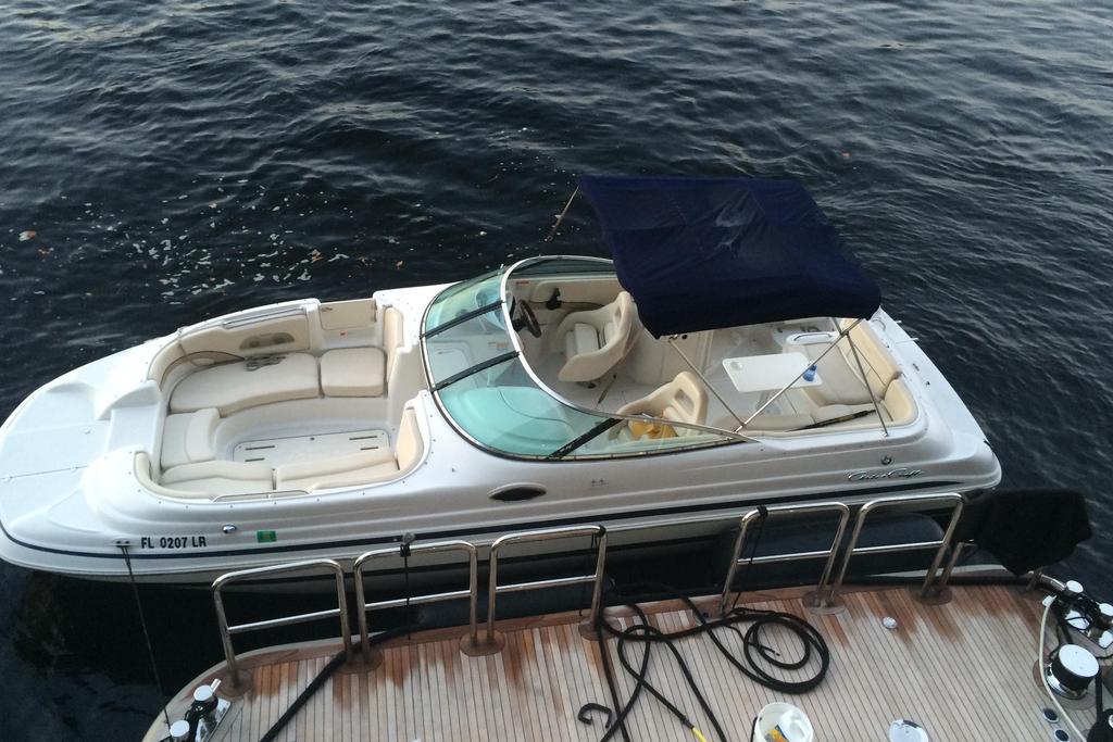 26.0 feet Chris Craft in great shape