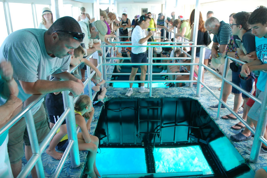 Boat rental in Key Largo, FL