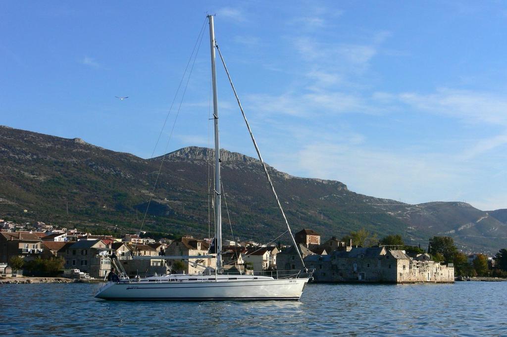 Boat rental in Athens, 