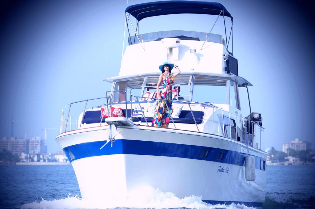 Motor yacht boat rental in Captain Joe's Boat Rental, FL