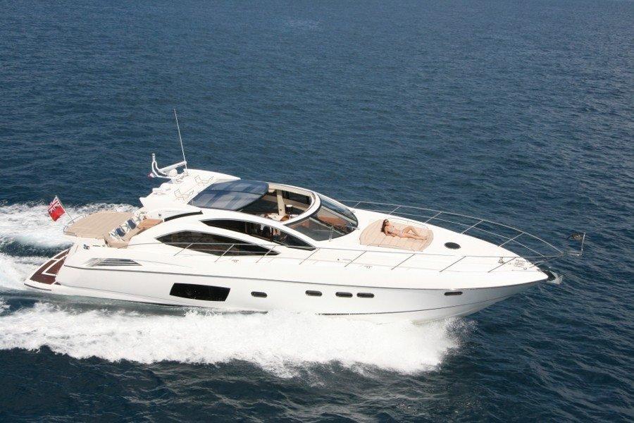 Boat rental in Golfe Juan, 