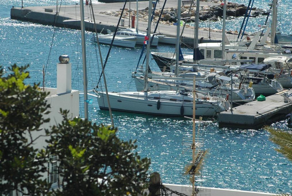 Cruiser boat rental in Olbia, Italy