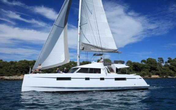 Boat rental in Parham Town, 