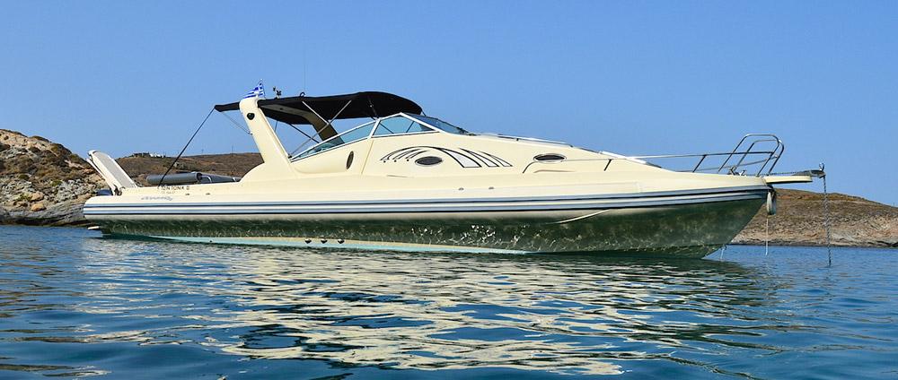 Boating is fun with a Rigid inflatable in Lavrio