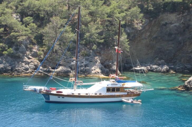 Discover Gocek surroundings on this Custom Custom boat