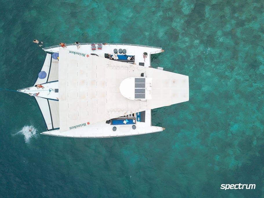 72.0 feet Custom in great shape