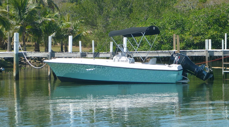 Boat rental in Green Turtle Cay, 