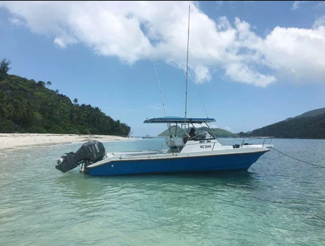 Center console boat for rent in Victoria