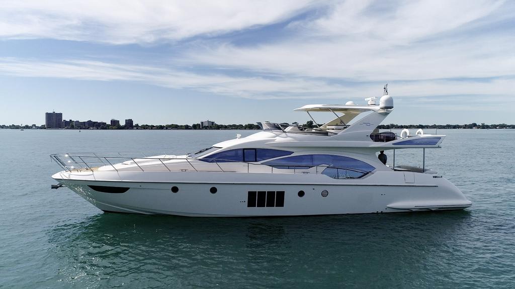 Up to 12 persons can enjoy a ride on this Azimut boat