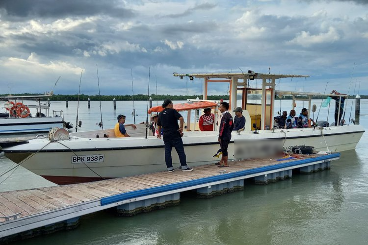 Center console boat for rent in Port Klang