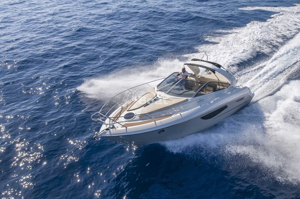 Boat for rent Crachi 33.0 feet in Zakynthos Marina, Greece