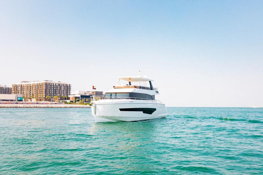 Up to 25 persons can enjoy a ride on this Motor yacht boat