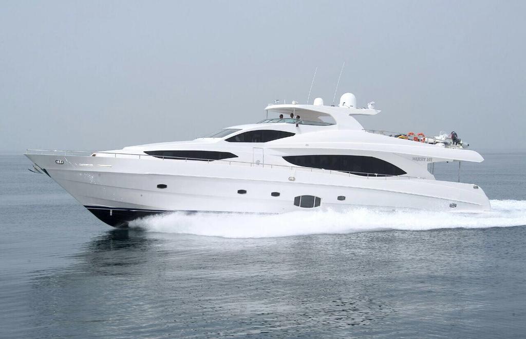 Up to 50 persons can enjoy a ride on this Mega yacht boat