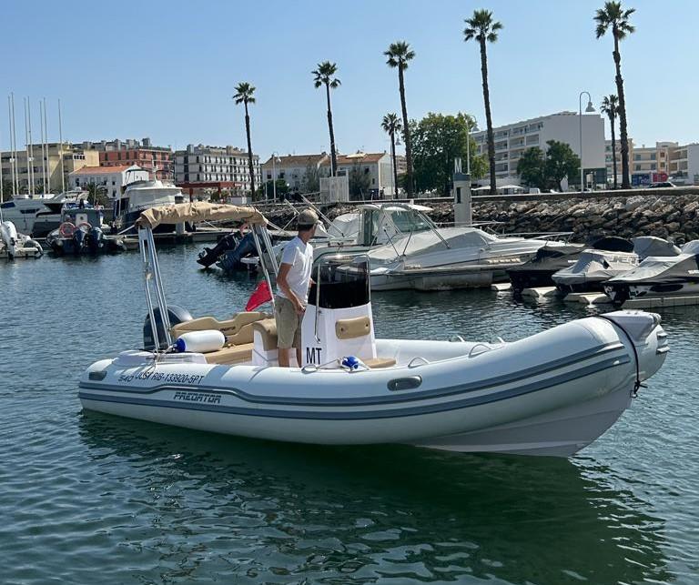 Rigid inflatable boat for rent in Lagos
