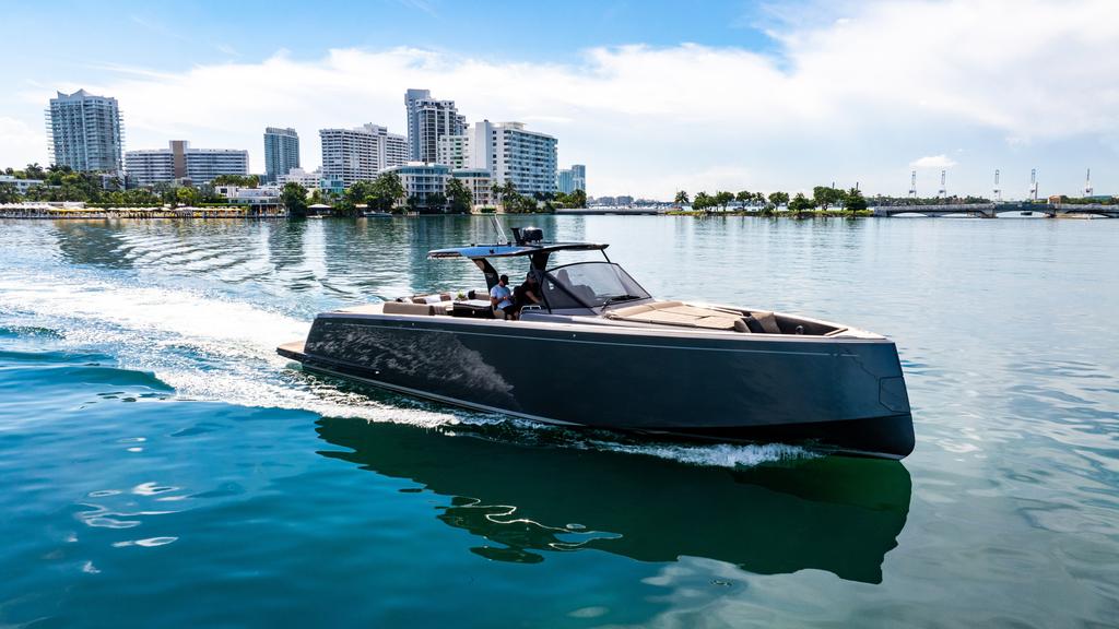 Pardo's 53.0 feet in Fort Lauderdale