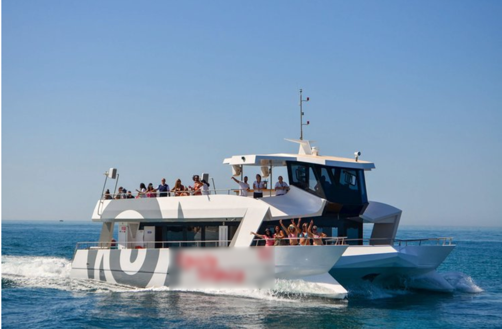 Boat for rent Catamaran 62.0 feet in Portimão, Portugal