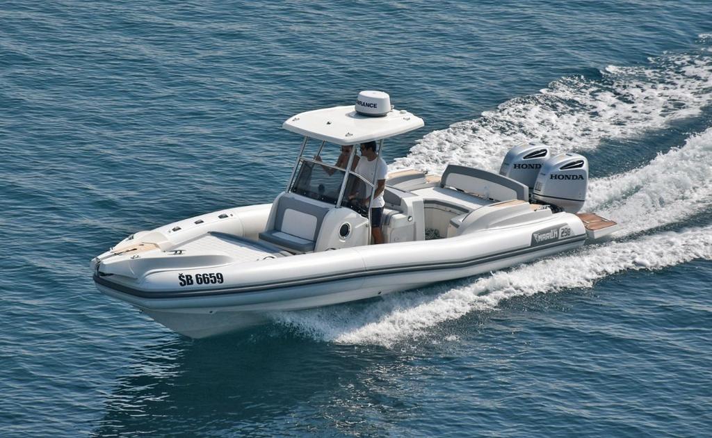 This 30.0' Marlin Boat cand take up to 12 passengers around Krk