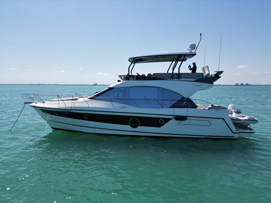 Boat for rent Beneteau 52.0 feet in Miami, FL