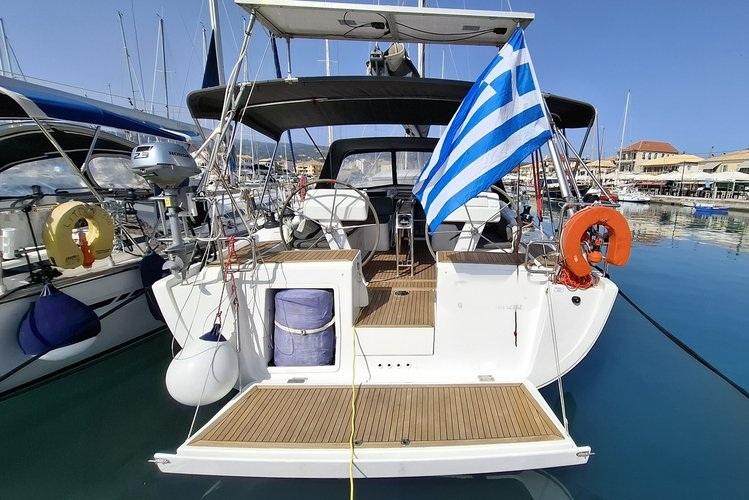 Cruiser boat rental in D-Marin Marina Lefkas, Greece