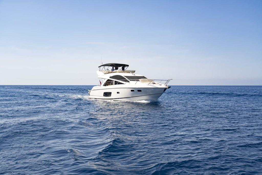 Up to 10 persons can enjoy a ride on this Sunseeker boat