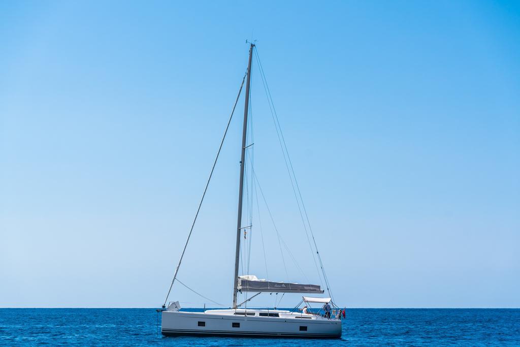 Monohull boat rental in Marina del Port de Soller, Spain