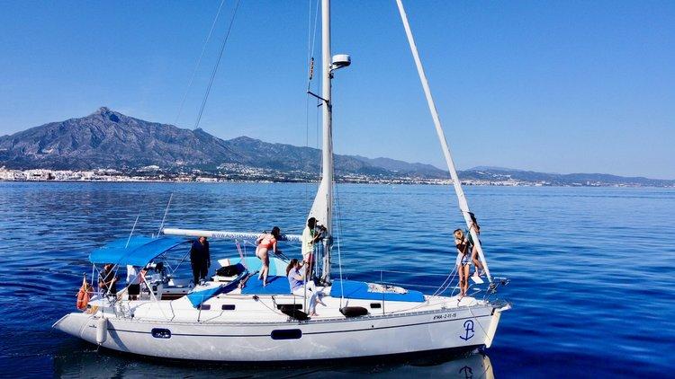 Cruiser boat for rent in Marbella