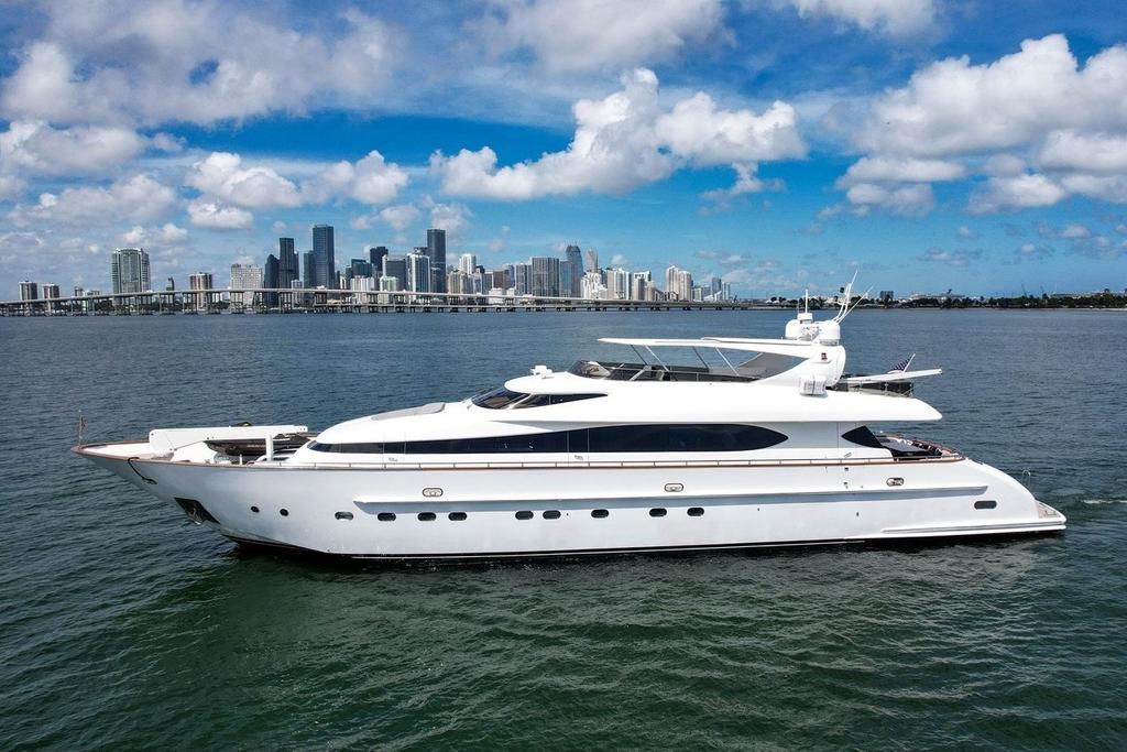 Mega yacht boat rental in Miami Beach, FL