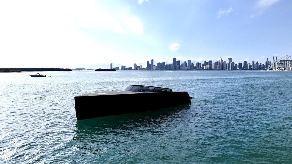 Deck boat boat rental in Miami Beach Marina, FL