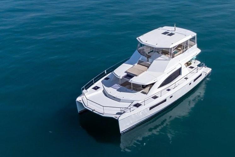 This 51.0' Leopard cand take up to 20 passengers around Panama