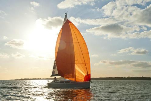 Cruiser boat rental in Athens, Greece