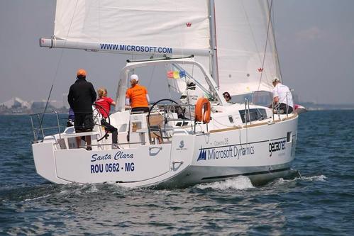 Discover Mangalia surroundings on this Oceanis 38 Beneteau boat