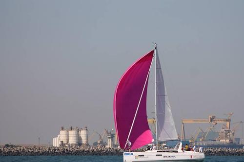 This 38.0' Beneteau cand take up to 6 passengers around Mangalia