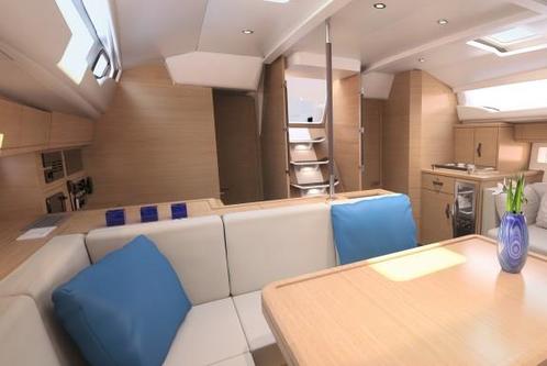 This 54.0' Jeanneau cand take up to 10 passengers around Athens