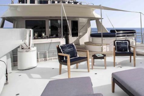 Boating is fun with a Motor yacht in Road Town