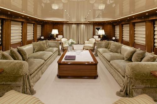 This 161.0' Mondomarine cand take up to 12 passengers around Elliniko