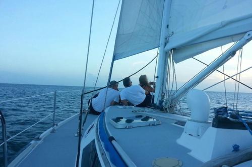 Catalina's 42.0 feet in Key West