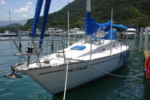 Sloop boat for rent in Ubatuba