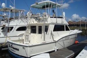 Head Offshore Fishing in Comfort on this Large Hatteras