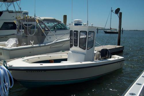 Small Fishing Boat Perfect For Topwater Enthusiasts!!