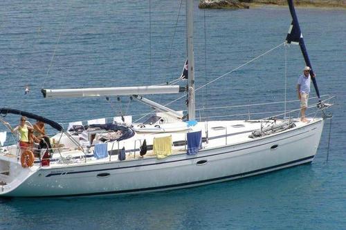 Boating is fun with a Bavaria in Athens