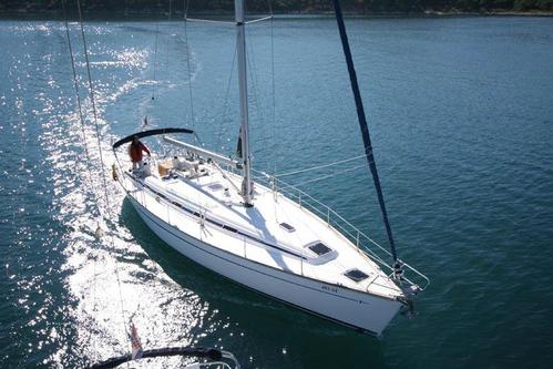 Discover Athens surroundings on this Cruiser 49 Bavaria  boat