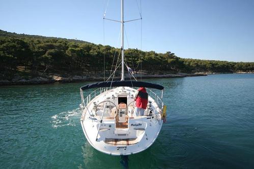 Bavaria boat for rent in Athens