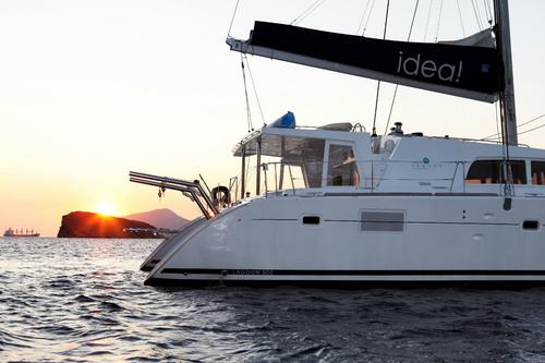 Enjoy a perfect family holiday on this spacious catamaran