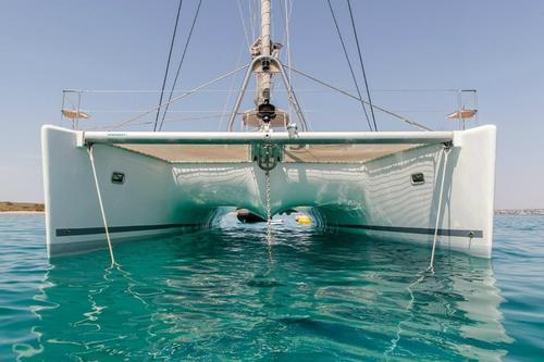 Up to 10 persons can enjoy a ride on this Lagoon boat