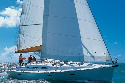 Enjoy an amazing getaway in the Med on this sailing yacht