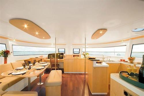 Discover Athens surroundings on this Salina 48 Evolution Fountain Pajot boat