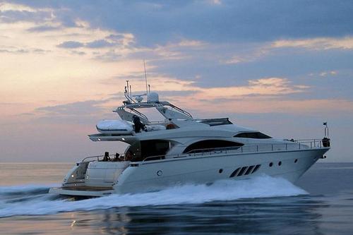 Convertible boat for rent in Athens